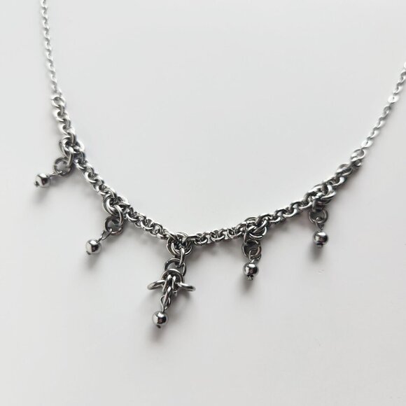 Gothic princess chandelier silver chainmail necklace with a small silver chain - Picture 6 of 11